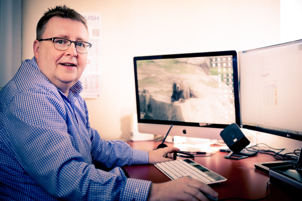 Ralf Wiehmann an seinem Arbeitsplatz